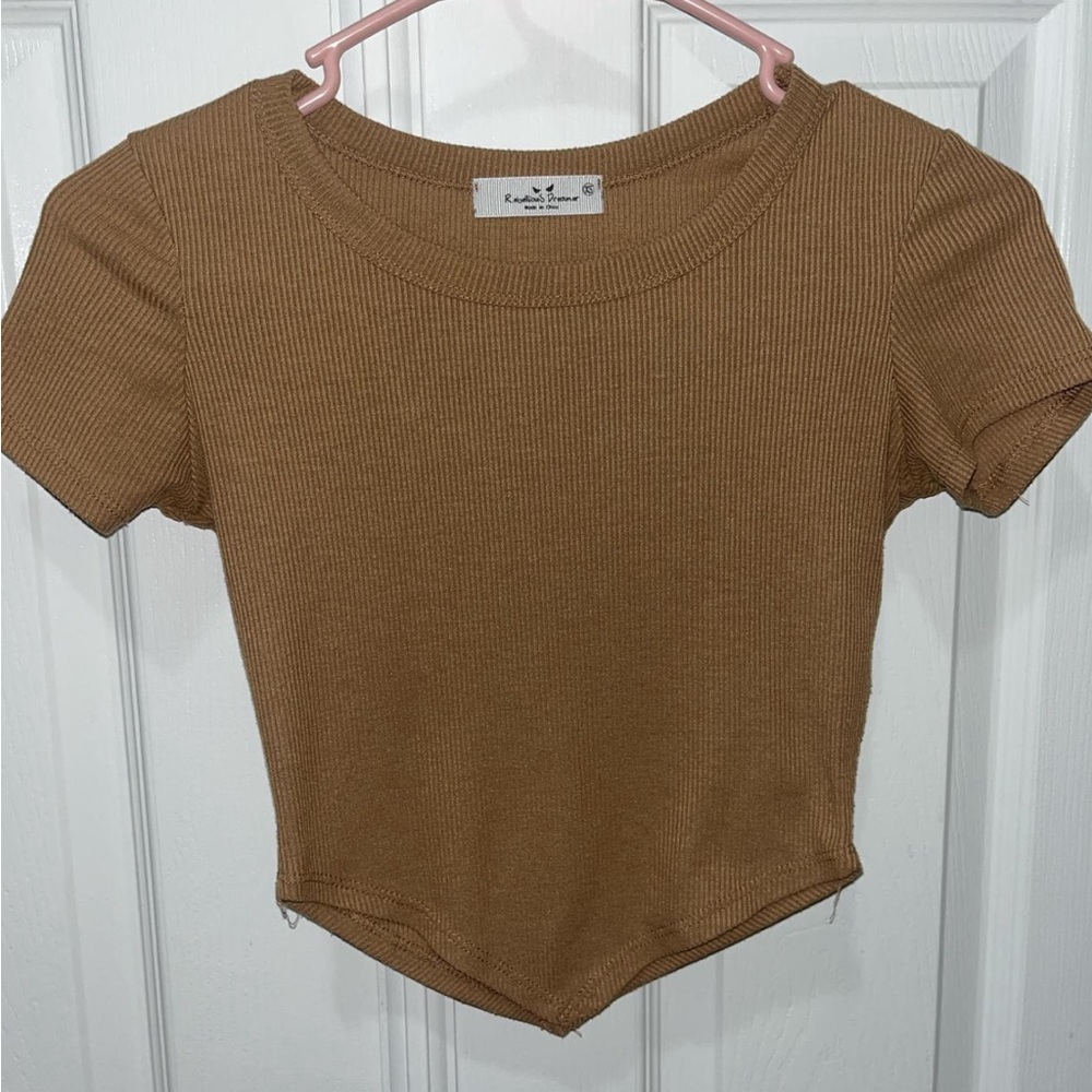 Only used 2 times, I’m selling it because it doesn’t fit me no more